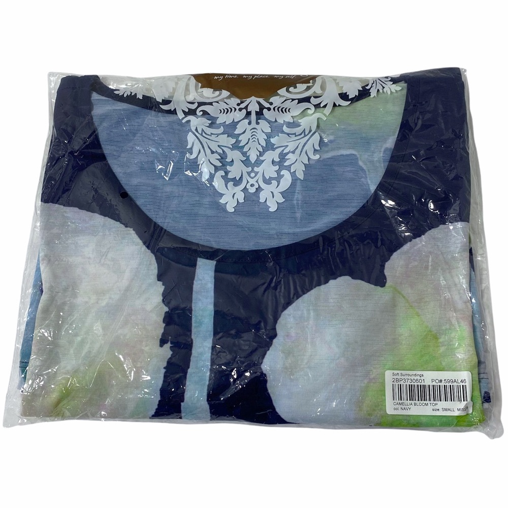 Soft Surroundings Navy Blue Camellia Bloom Top Sz S Floral - Picture 8 of 8